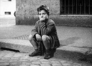 Enzo_Staiola_in_Bicycle_Thieves